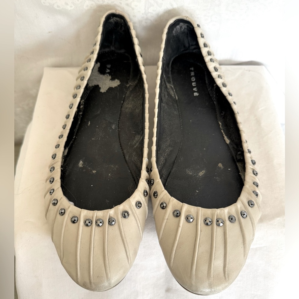 TROUVÉ Ballet Flats